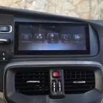 מסך Volvo V40